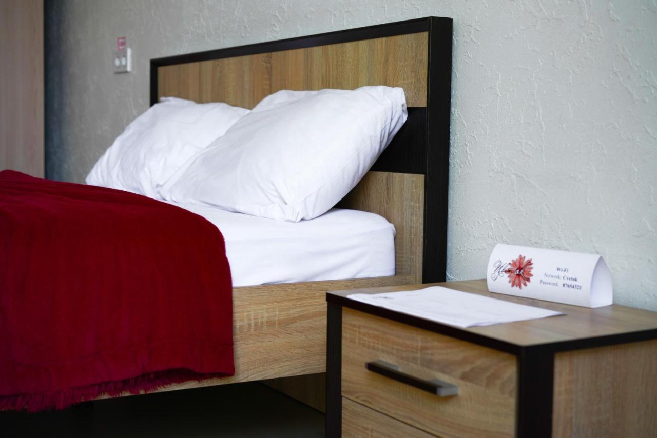 Hotel Tsvetok 敖德萨 外观 照片